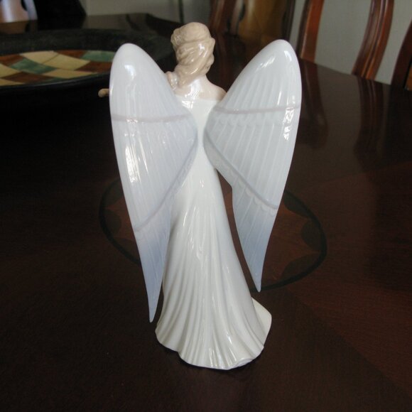 Lladro Celestial Melody Angel Tree Topper 01008262 NIB - Picture 5 of 9